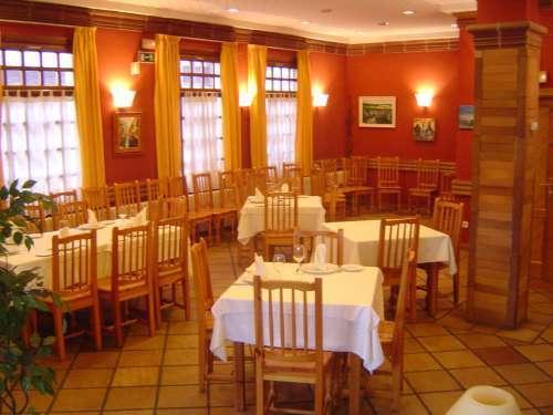 Pinares De Urbion Hotel Covaleda Exterior photo